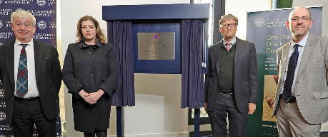 Photo of Penny Mordaunt, Bill Gates, Professor Geoff Simm, Professor Sir Timothy O�Shea at unveiling of plaque to launch Global Academy of Agriculture and Food Security - credit UofE